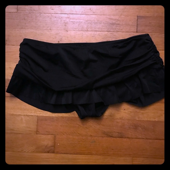 24th & Ocean Other - Black swim mini skirt